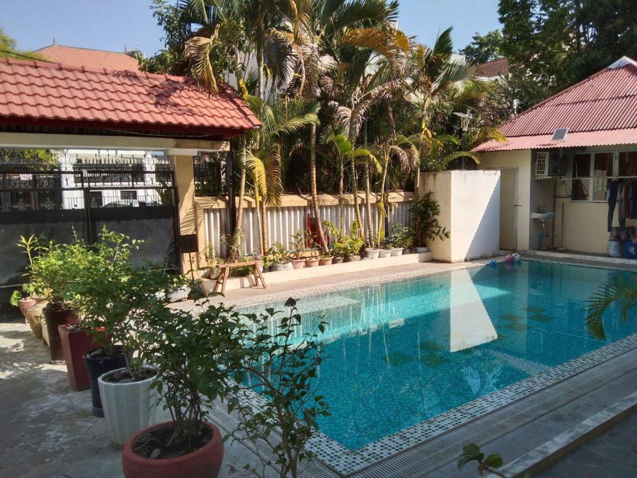 Room 7 - Studio In A Villa 5Mn Walk From The Royal Palace With Swimming Pool プノンペン エクステリア 写真